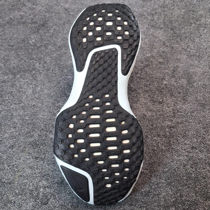 کتونی اورجینال رانینگ نایک nike Invincible Run 3 – DR2615‑404 — تصویر ۵