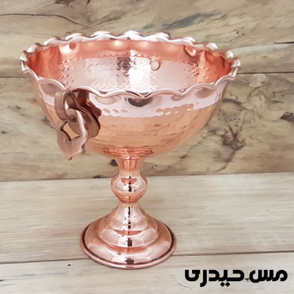 شکلات خوری مسی چکشی گوشواره دار — تصویر ۲
