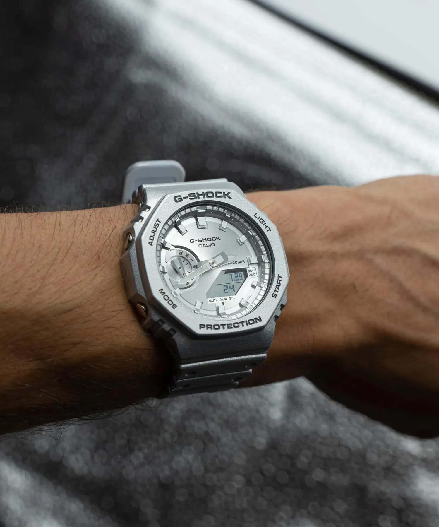 ساعت مردانه کاسیو (Casio) اصل|مدل GA-2100FF-8ADR — تصویر ۹