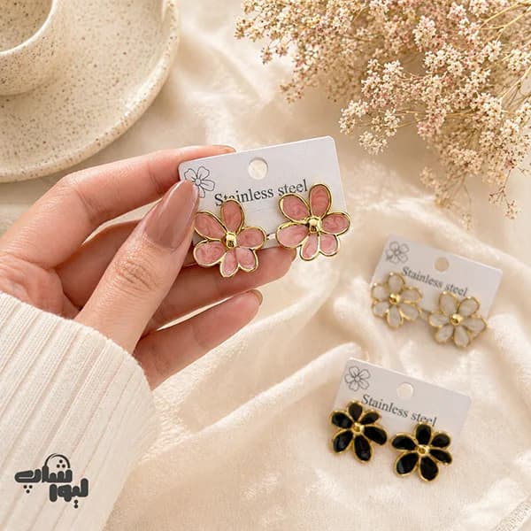 گوشواره فانتزی میخی طرح گل کد 810 — تصویر ۴