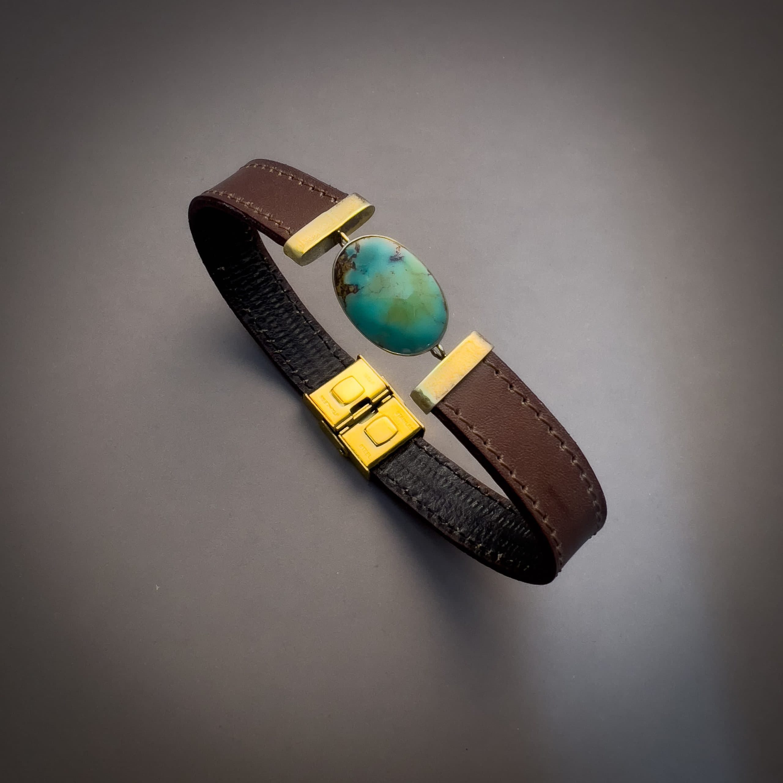 دستبند چرم فیروزه نیشابور