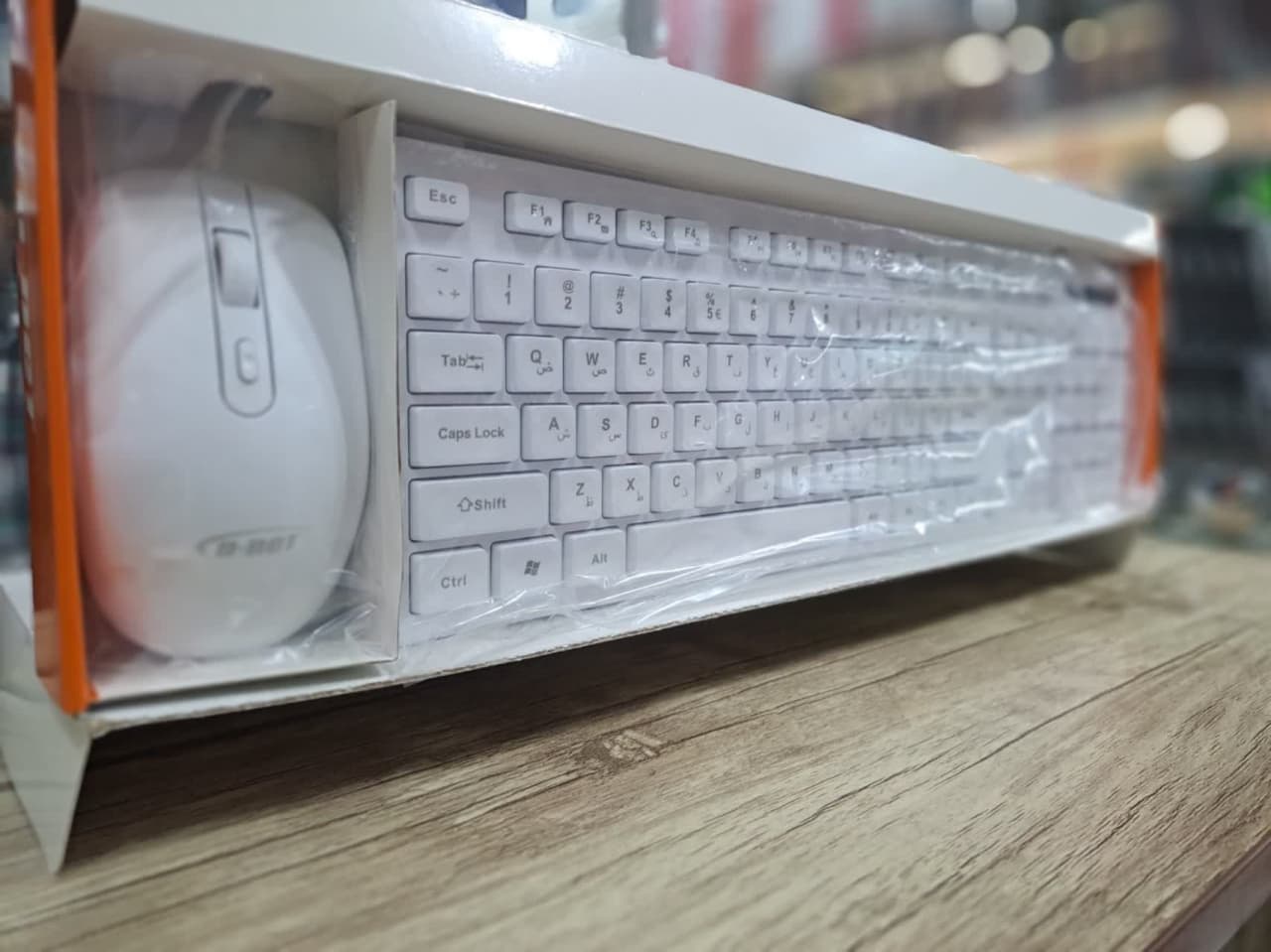 کیبورد و موس بی سیم D-NET DT-998 سفید — تصویر ۲