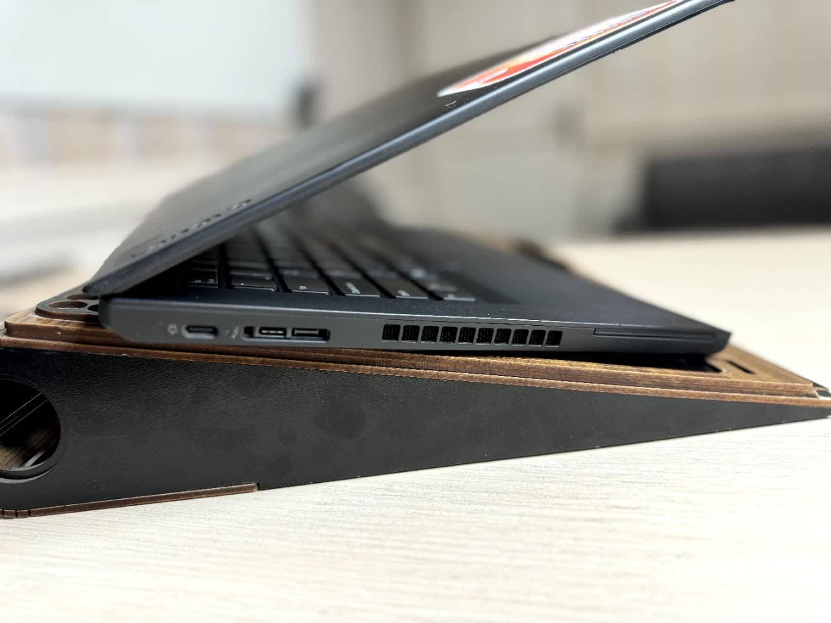 لپ تاپ لنوو T480 لمسی نسل هشتم – قدرت و ظرافت در کنار هم — تصویر ۶