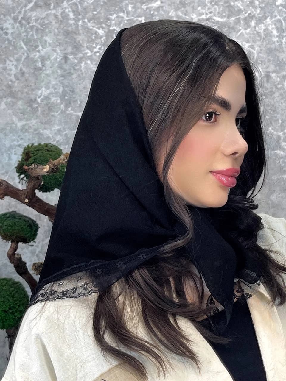ميني اسکارف دور دانتل