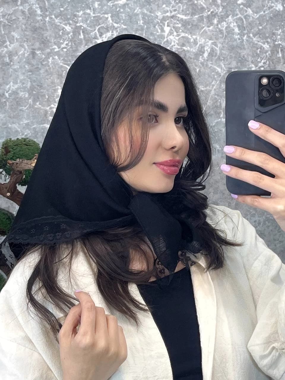 ميني اسکارف دور دانتل — تصویر ۲