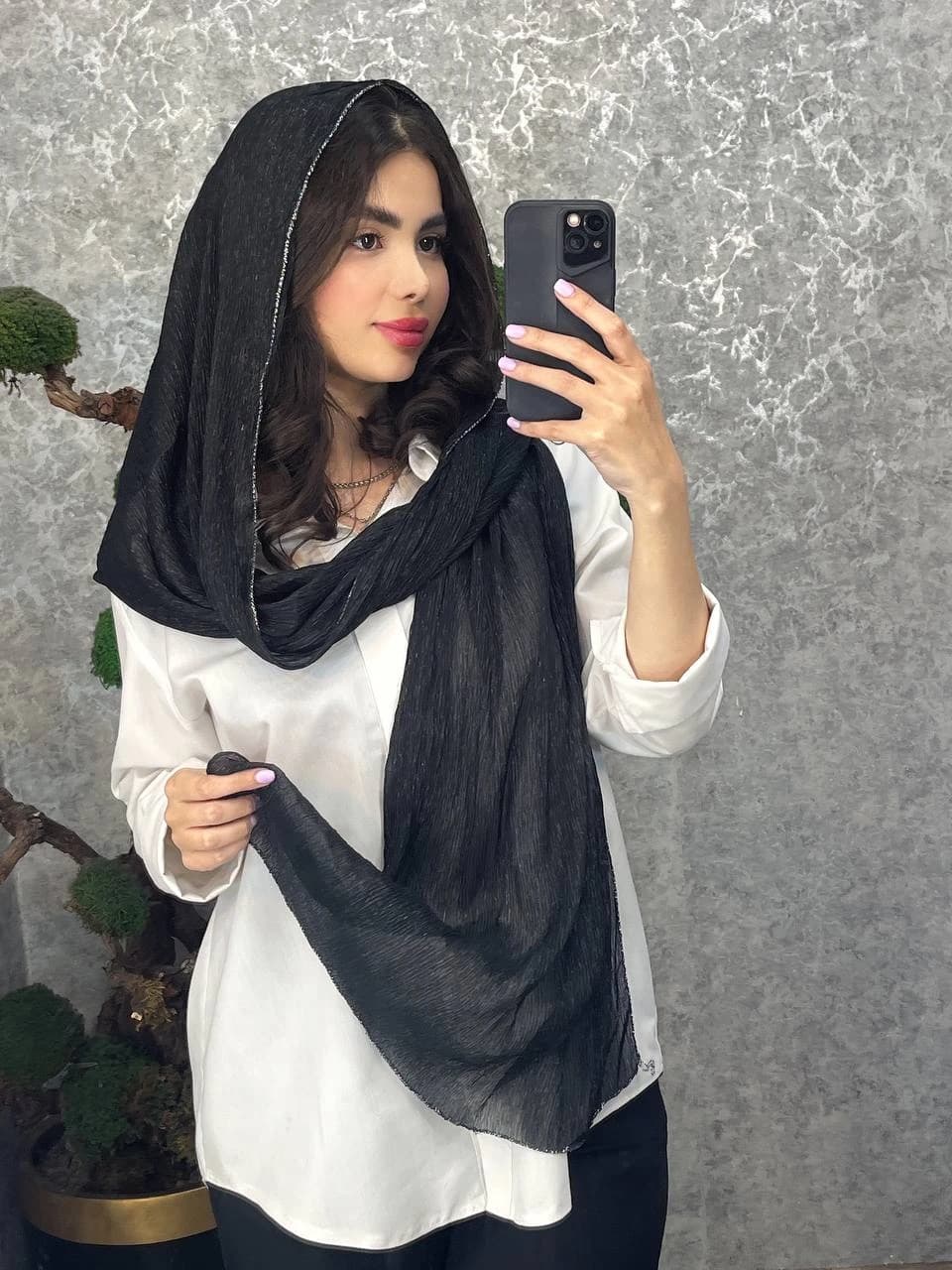 شال مجلسی مشکی دورلمه — تصویر ۲