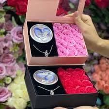 باکس گل مروارید عشق