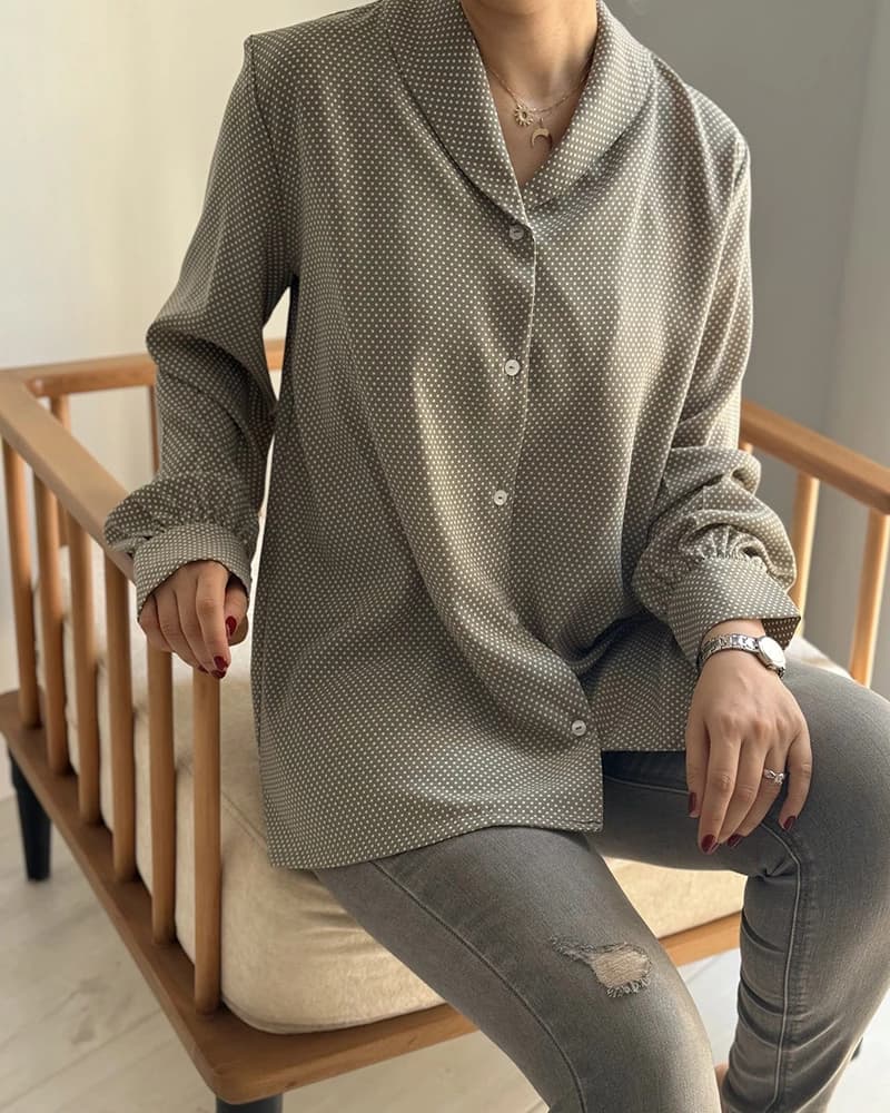 شومیز خالدار Liam — تصویر ۳