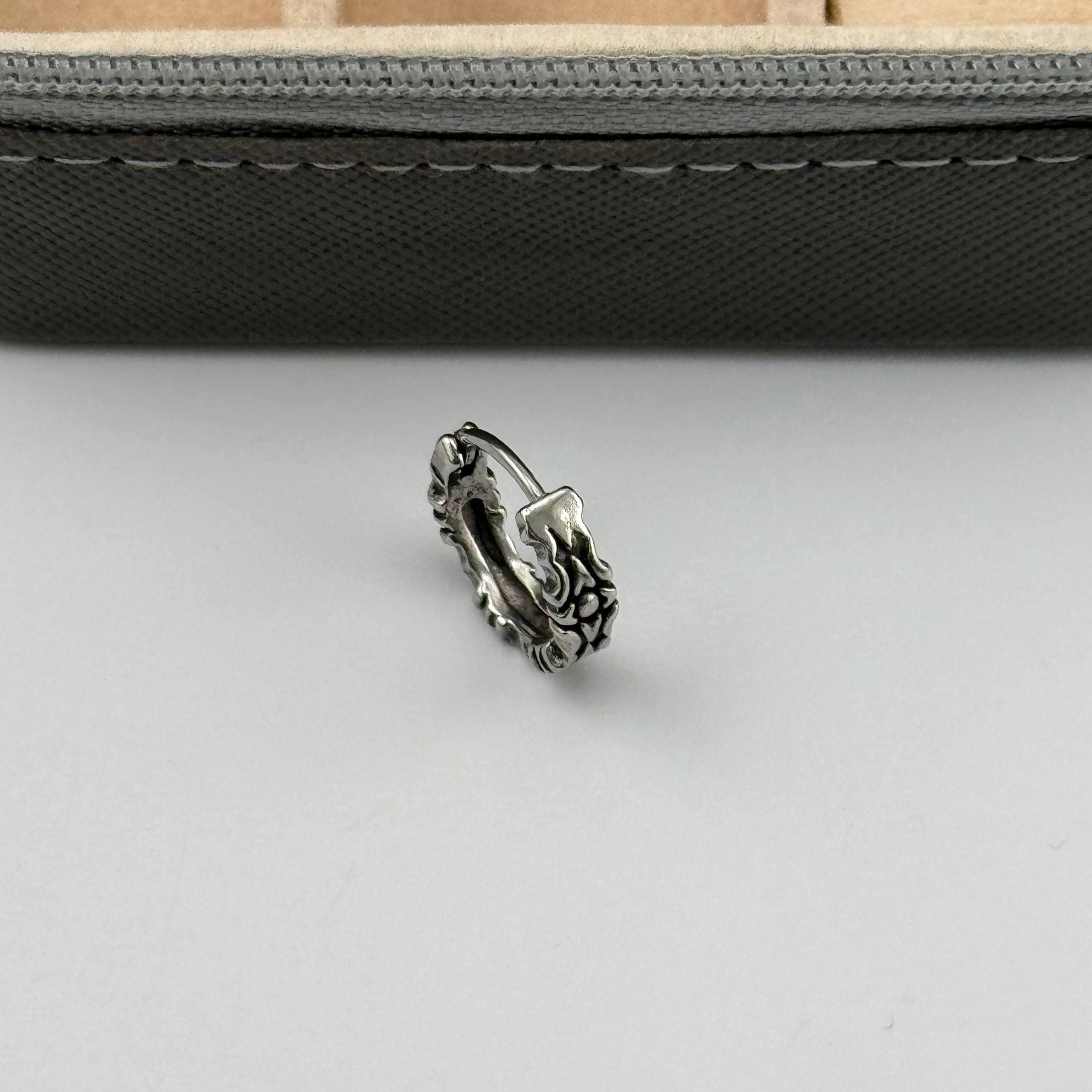 پیرسینگ حلقه ای گوش کد 2059 — تصویر ۳
