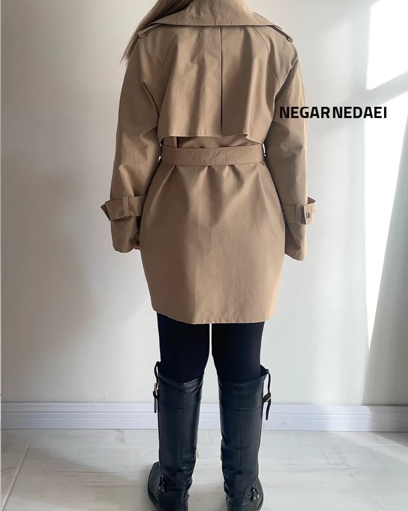 ترنچ کت wet قد کوتاه ( کرم تیره ) — تصویر ۸