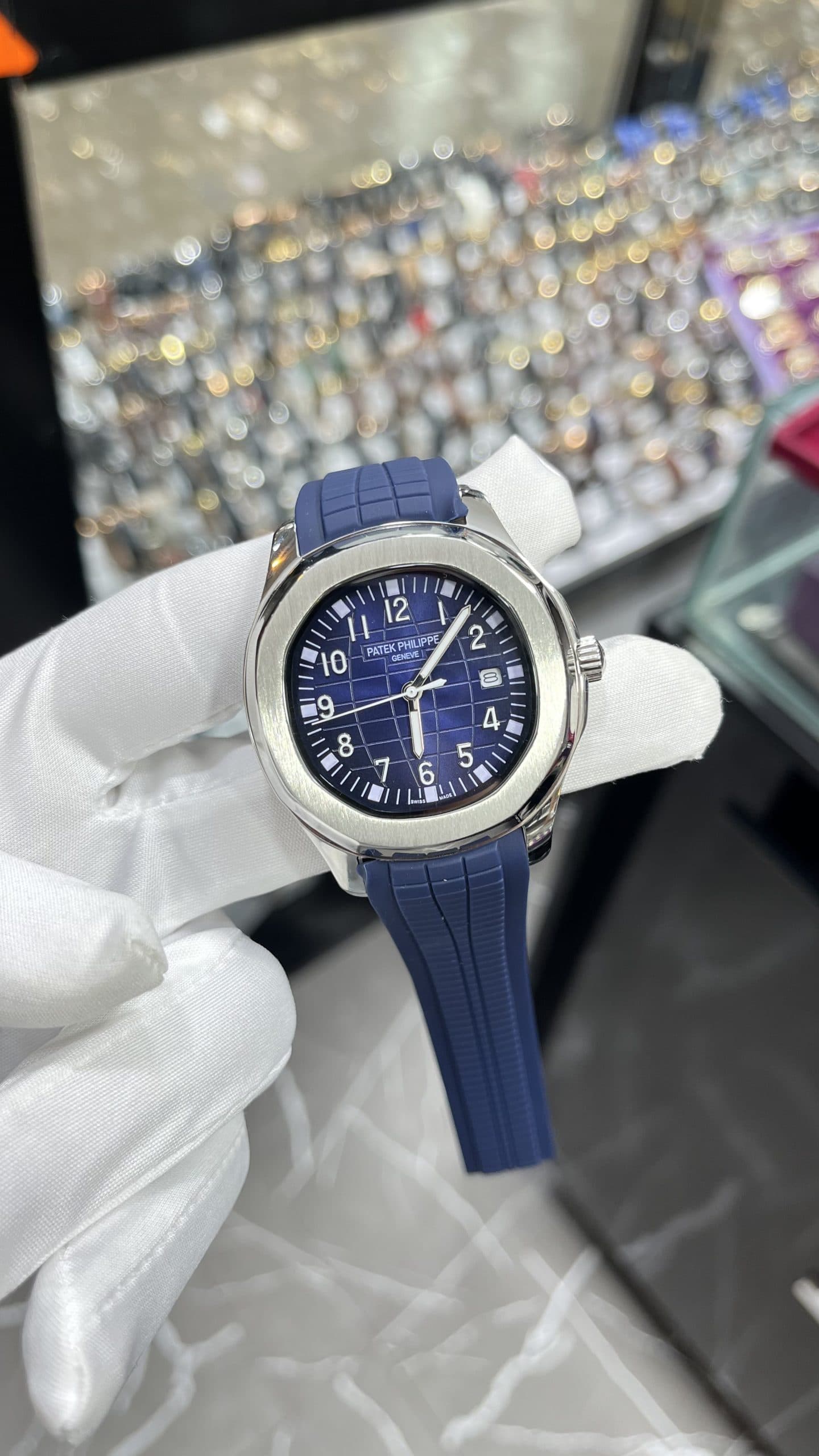ساعت پتک فلیپ آکواناتPATEK PHILIPPE8168ALL — تصویر ۴