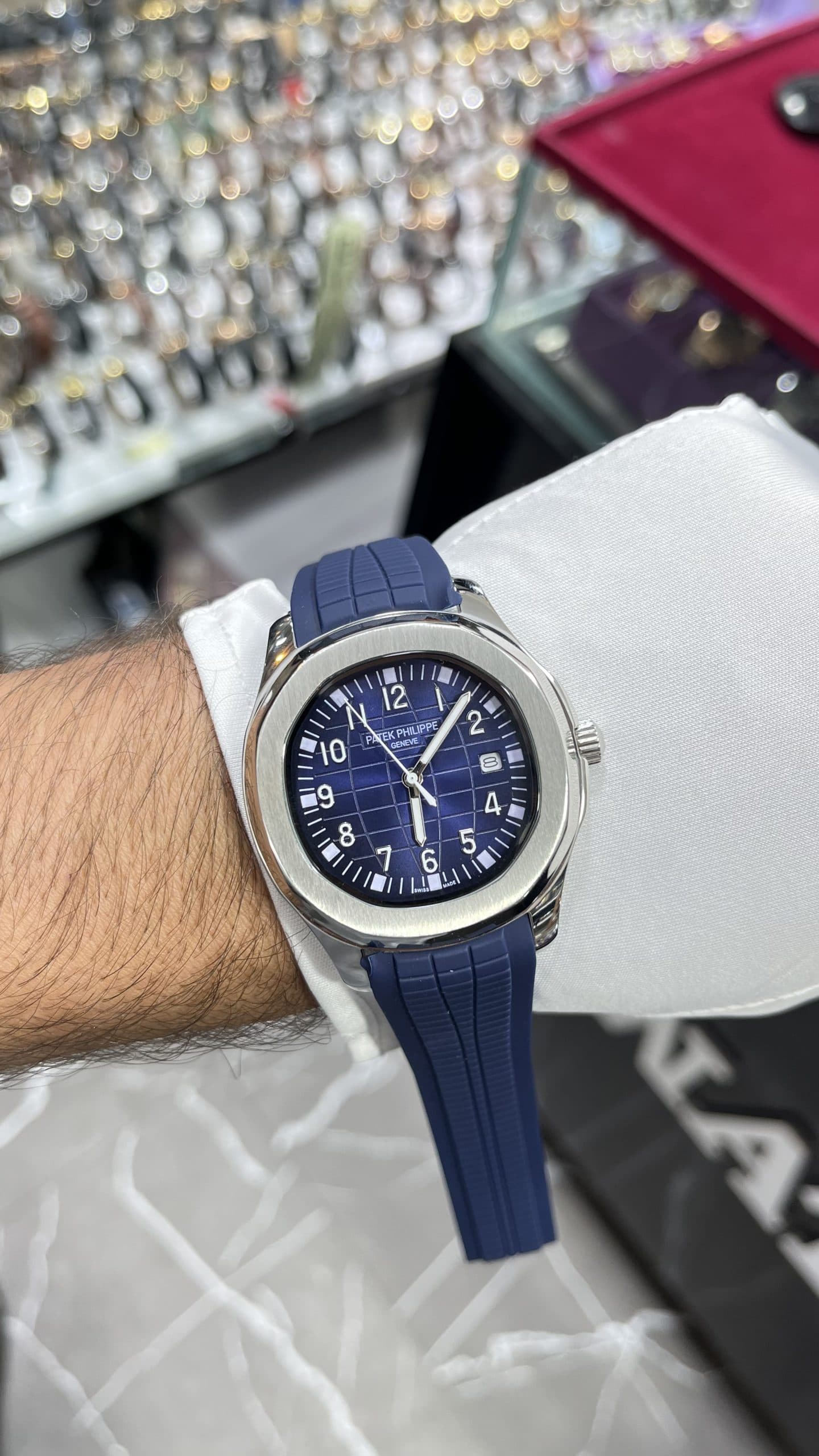 ساعت پتک فلیپ آکواناتPATEK PHILIPPE8168ALL — تصویر ۲