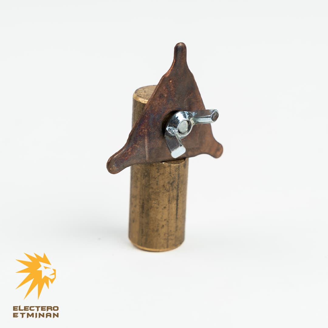 الکترود گیر ستاره ای از جنس برنج و قطر 22mm و ارتفاع 70mm الکترو اطمینان