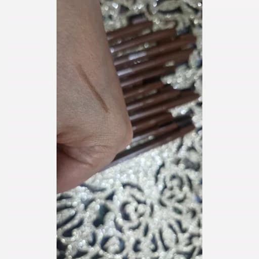 مداد ابرو آی کلاس — تصویر ۳