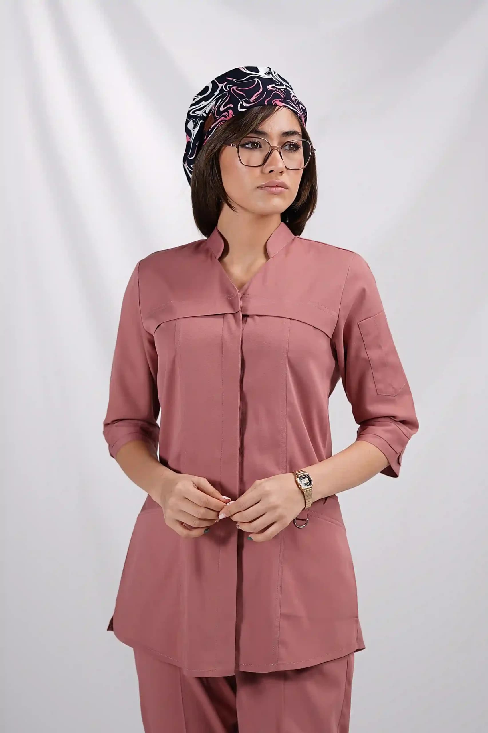 اسکراب پزشکی زنانه کشی آستین سه ربع کالباسی