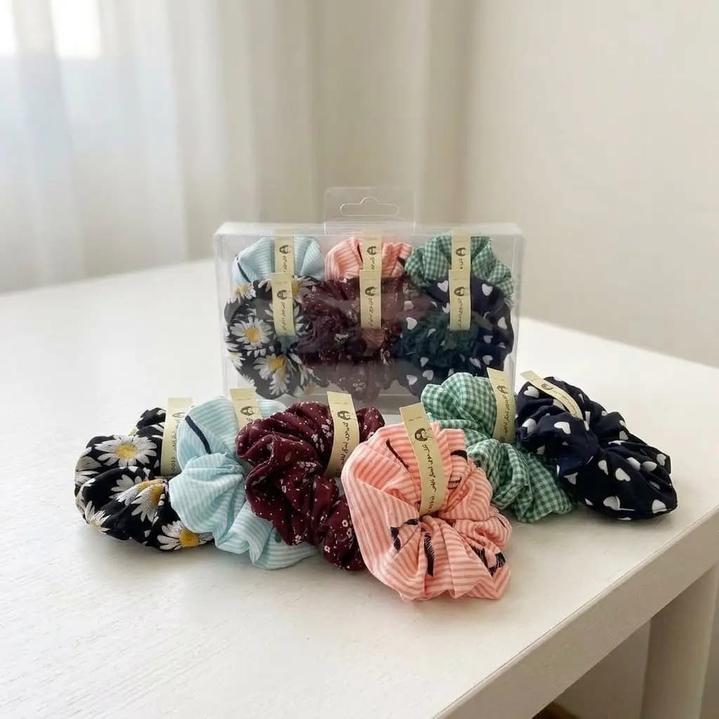 پک ۶ عددی کش مو زنانه اسکرانچی پارچه‌ای (بسته‌بندی طلقی ویژه هدیه)