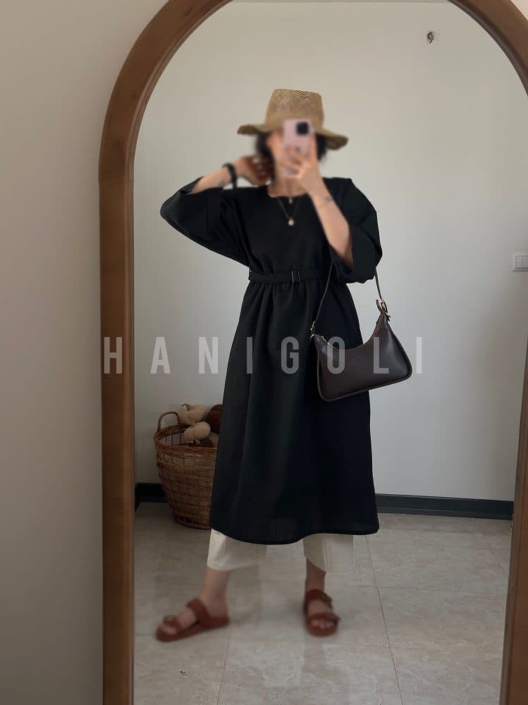کفتان لینن مشکی اورسایز حانی گلی | مانتو تابستانی خنک و خاص — تصویر ۳