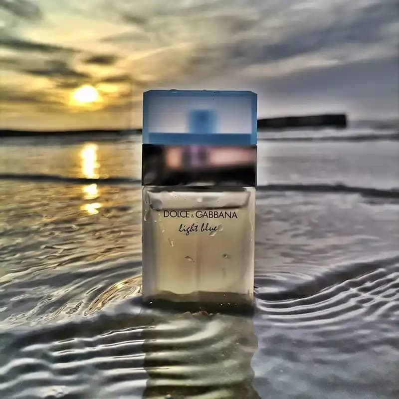 عطر ادکلن لایت بلو زنانه — تصویر ۳