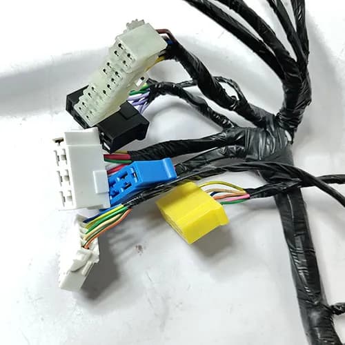 دسته سیم اصلی جعبه فیوز پیکان وانت -72321841- SL96 دناکو — تصویر ۶