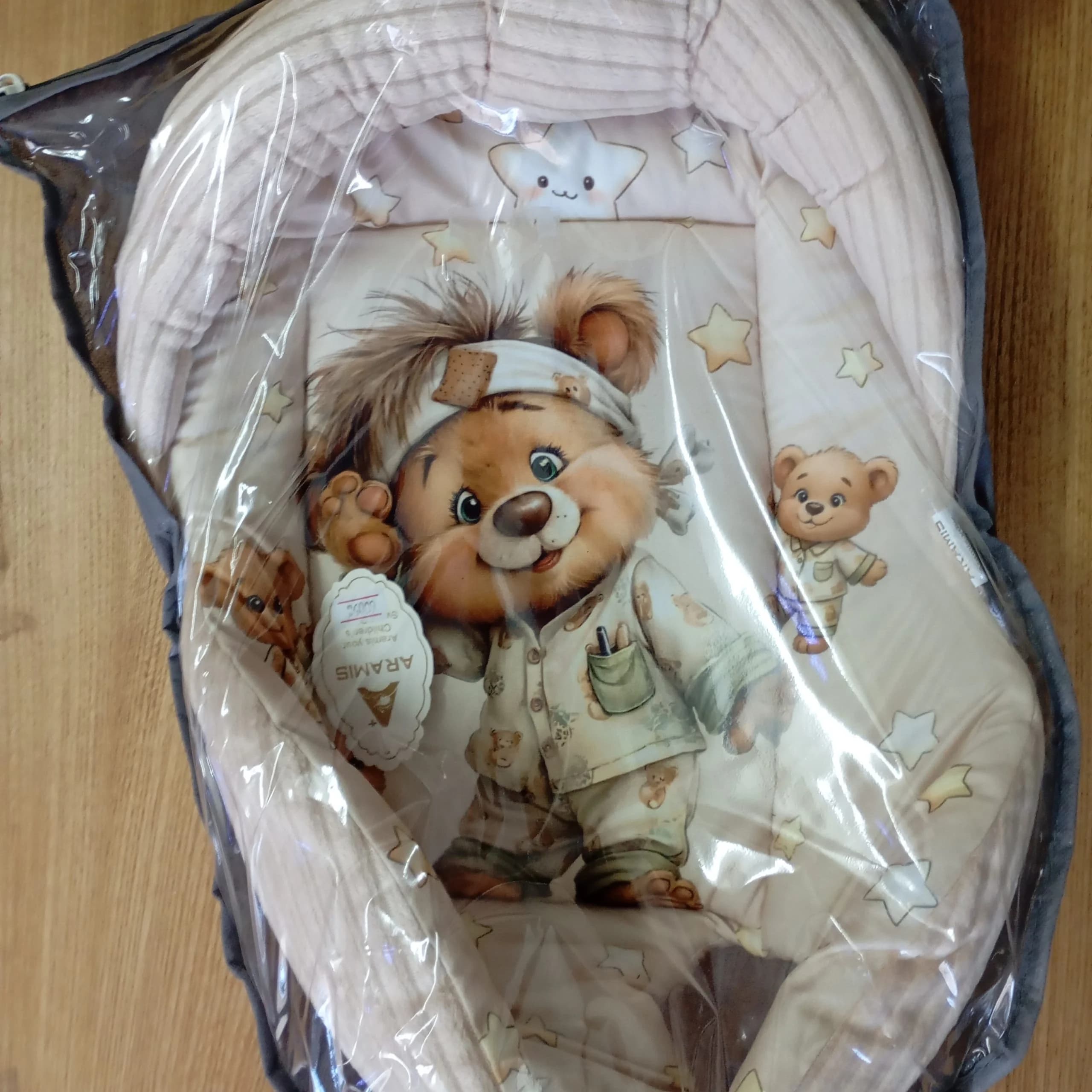 اغوشی سویسی مخمل کرمی طرح خرس
