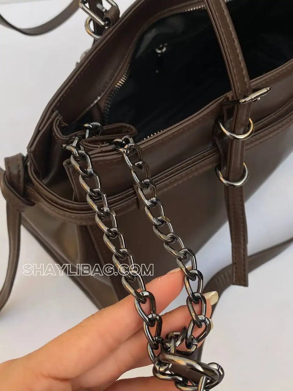 کیف دوشی زنانه مدل تیلور — تصویر ۶