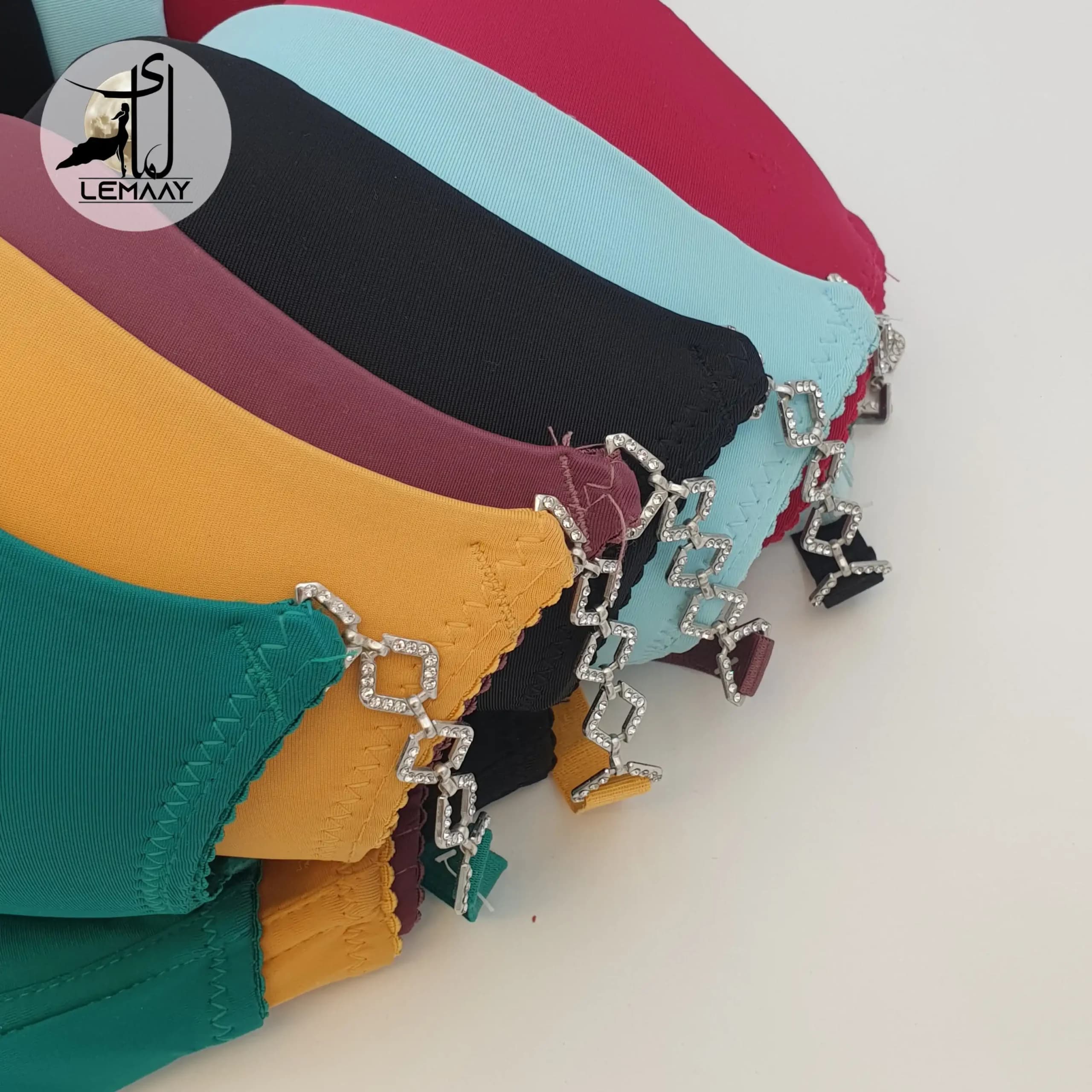 سوتین نیم جک اسفنجی بند فلزی فانتزی کاپ D — تصویر ۲