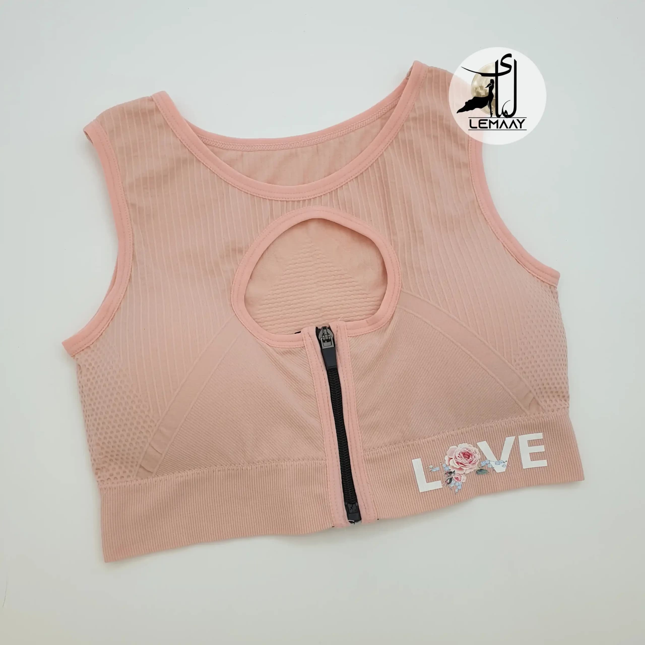 نیم تنه کاپ دار جلو زیپ LOVE — تصویر ۳