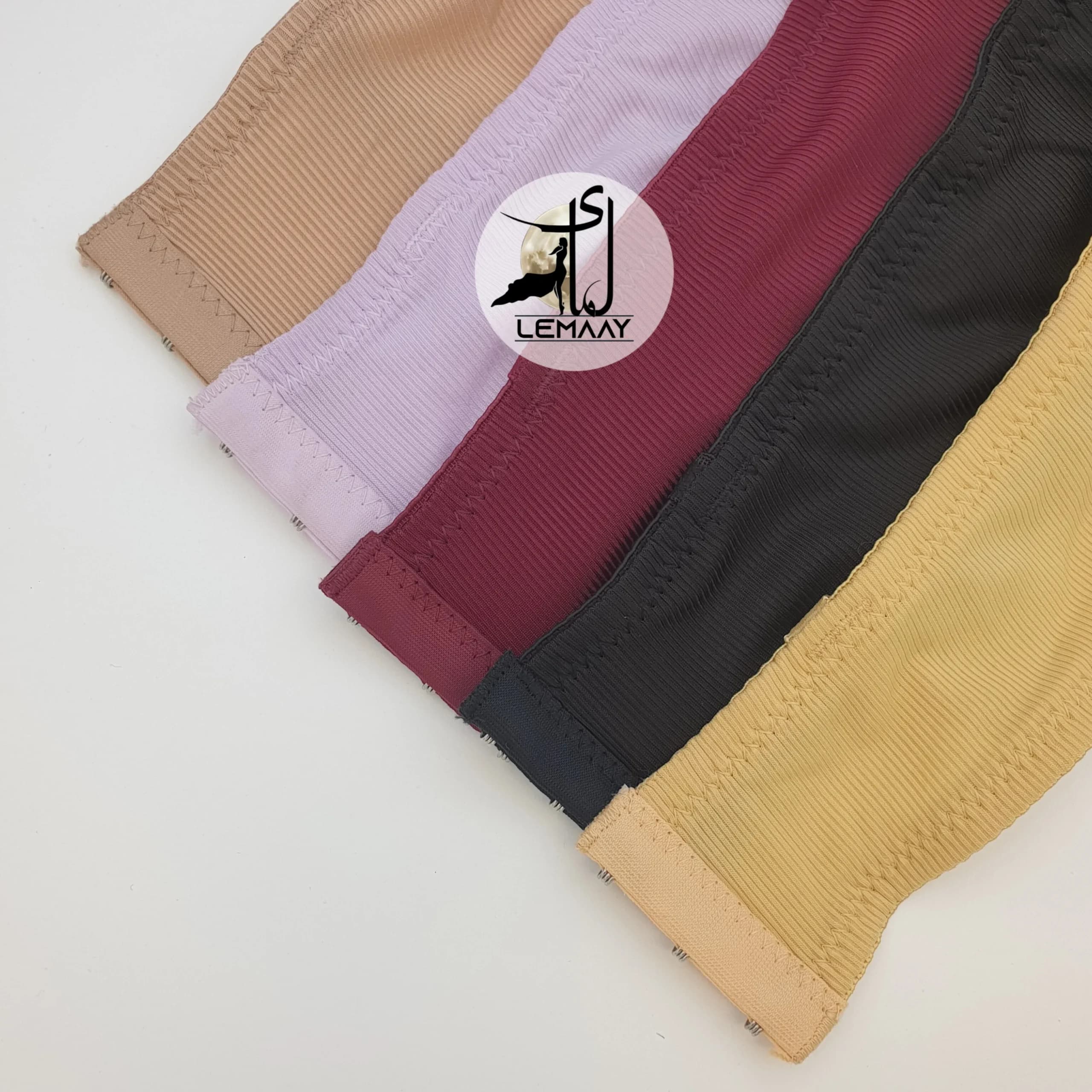 سوتین اسفنجی نیم جک هارنس دار کاپ C — تصویر ۲