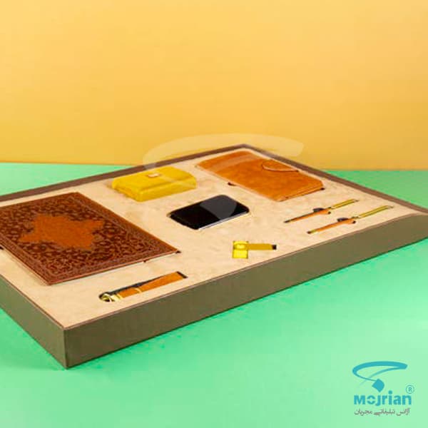 ست مدیریتی R129 — تصویر ۲