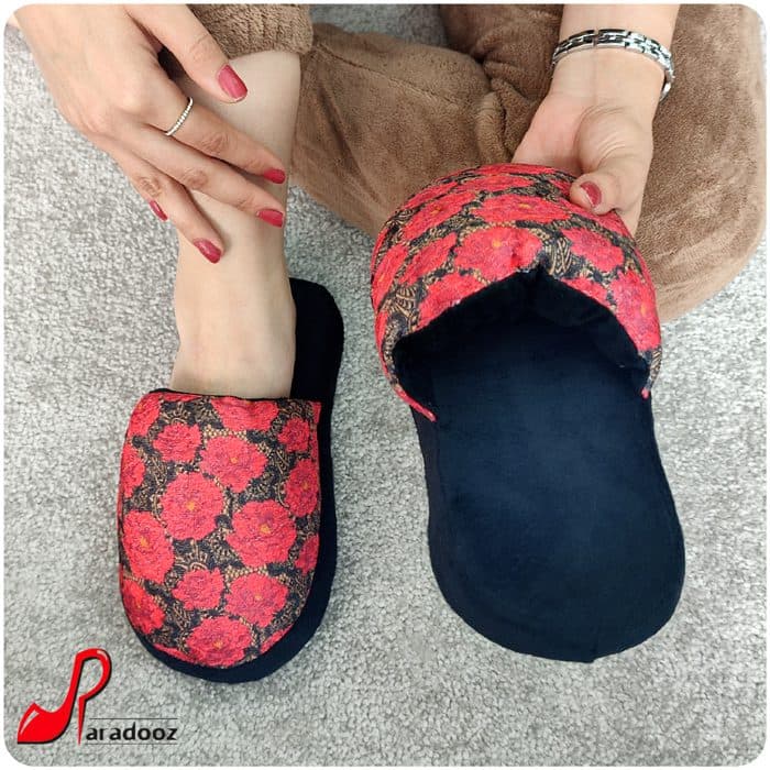 پاپوش زنانه گل رز کد 118 — تصویر ۲