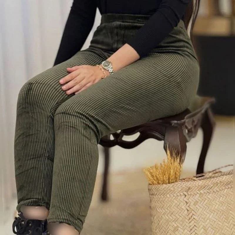 شلوارمخمل کبریتی گرم بالا قواره دار(مارک نانو) وارداتی/کد2866 — تصویر ۴