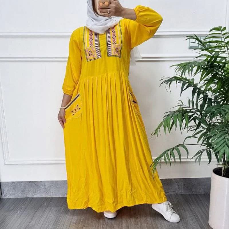 استایل لاکچری باپیراهن ساحلی نخی گلدوزی/کد2827 — تصویر ۴