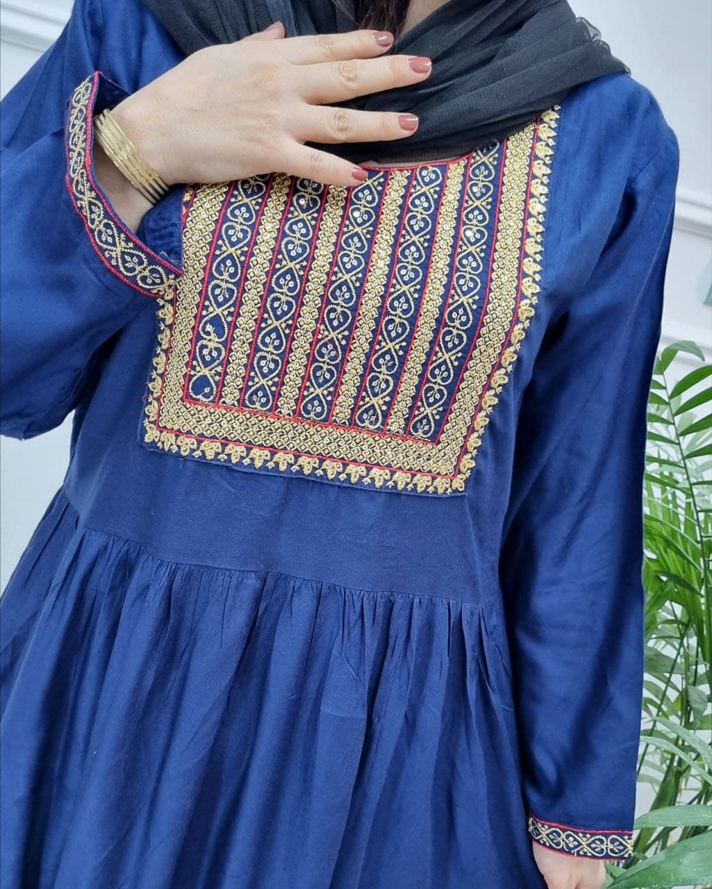 پیراهن ساحلی نخی گلدوزی وارداتی هندی/کد2818 — تصویر ۴