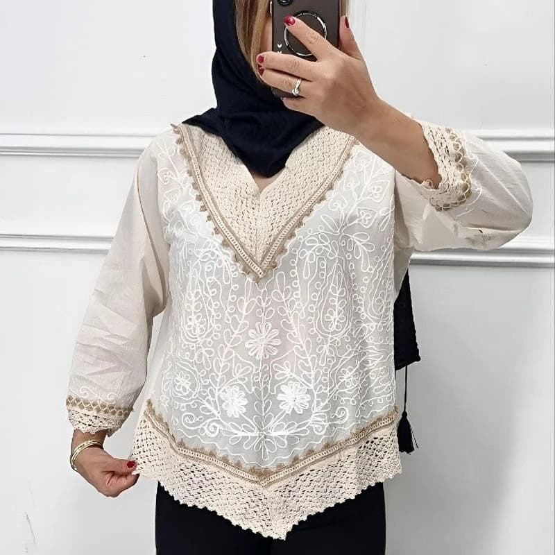 بلوز نخی کرم خامه دوزی هندی خانومانه/کد2713 — تصویر ۳