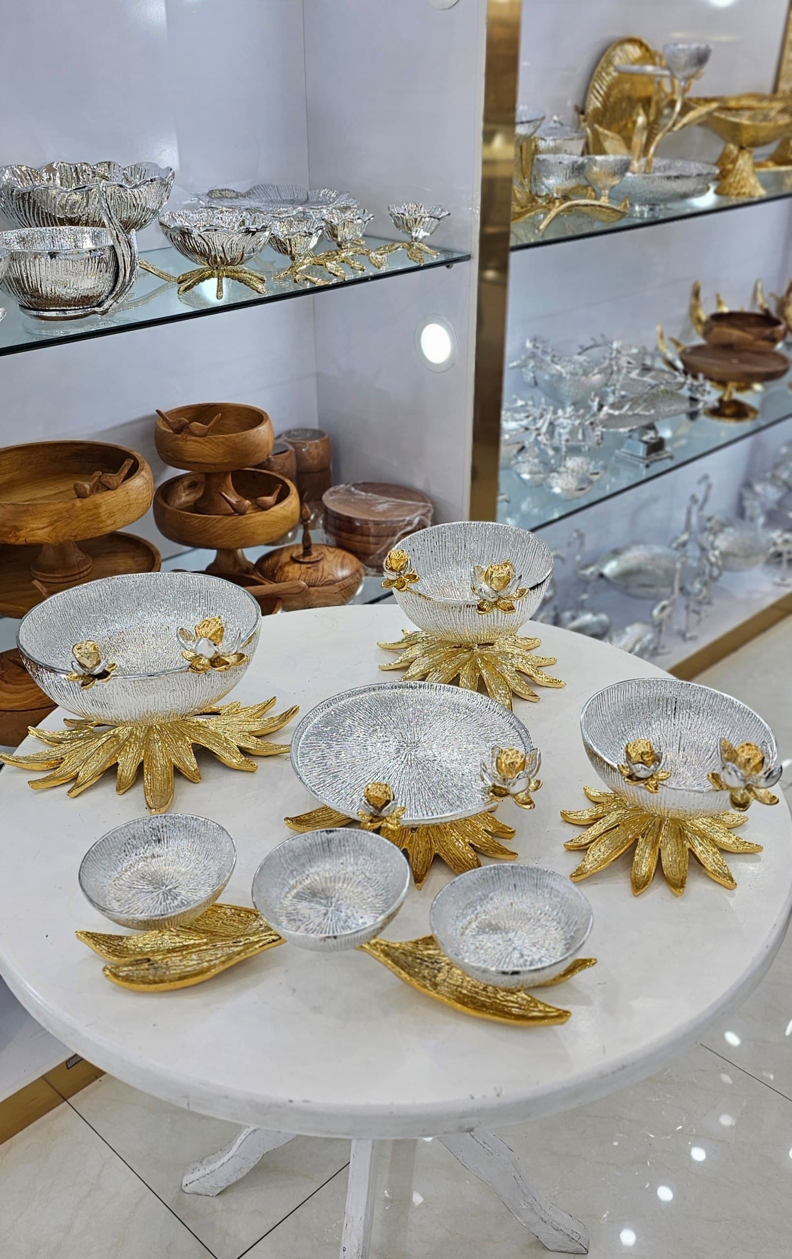 سرویس پذیرایی شعله ۵ تیکه — تصویر ۲