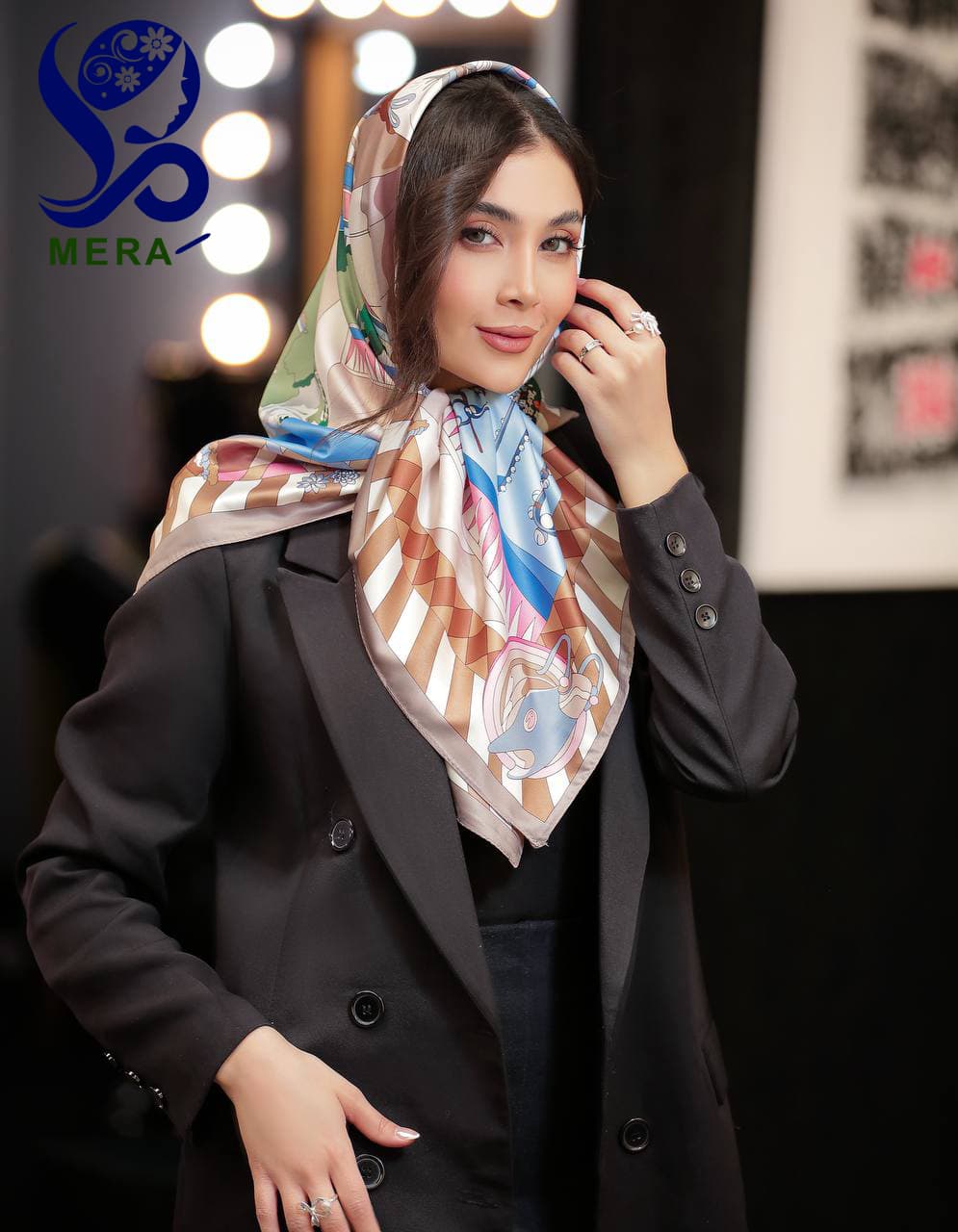 روسری طرح Pony Pit Shop هرمس (200) — تصویر ۳