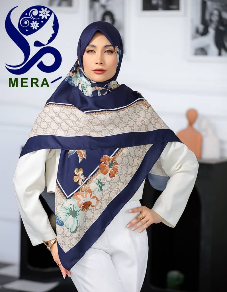 روسری گوچی حاشیه گلدار (146) — تصویر ۳