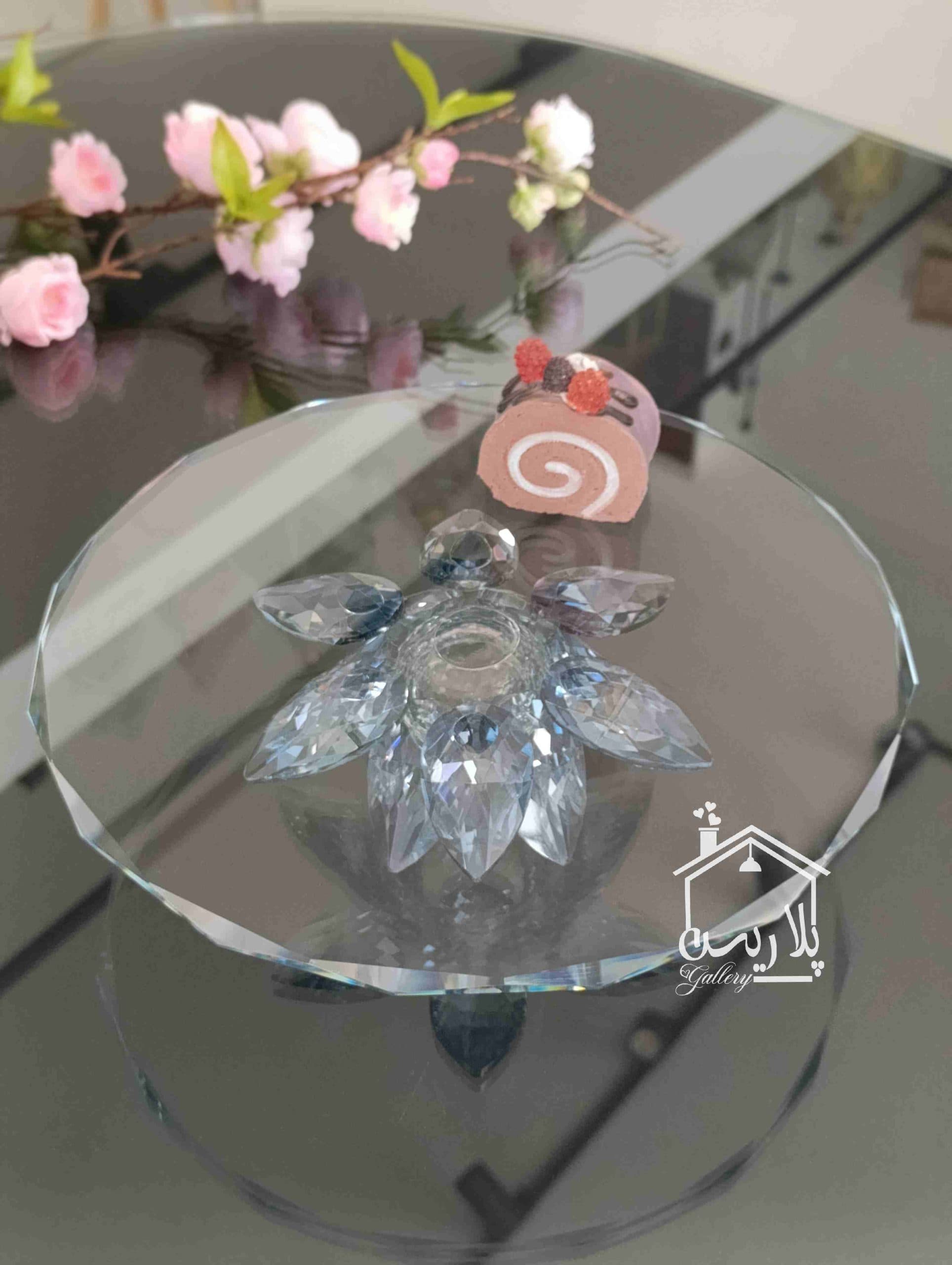 استند پایه کریستال نیلوفر مرداب در چهار رنگ آبی/سبز/طلایی/دودی 42431 — تصویر ۴