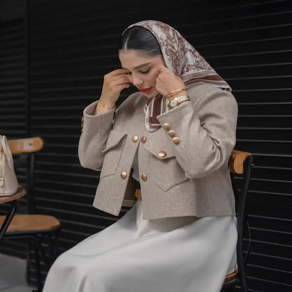 ست کت و دامن آذر — تصویر ۳