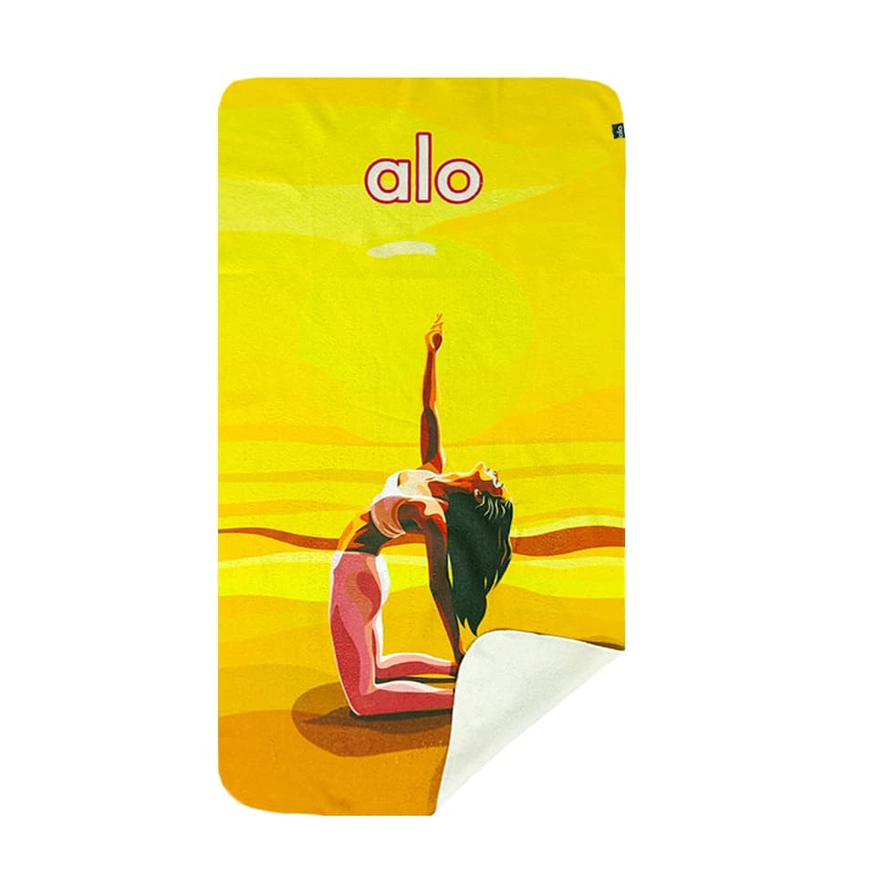 حوله و زیر انداز ورزشی الو یوگاه alo yoga کد 12519 — تصویر ۶
