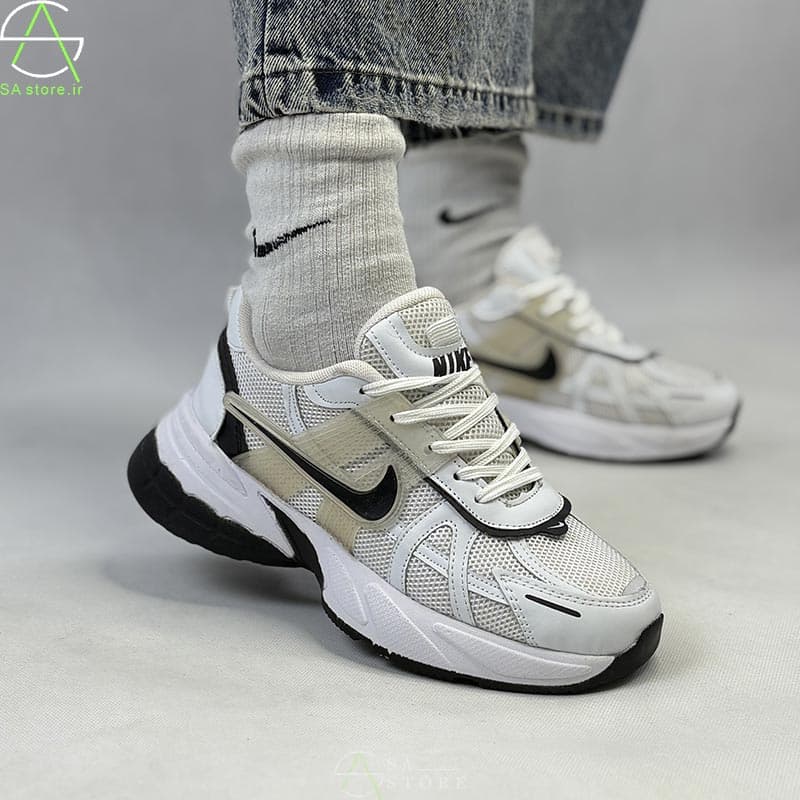 کفش کتونی نایک وی تو کی اِس اِی Nike V2K SA — تصویر ۳
