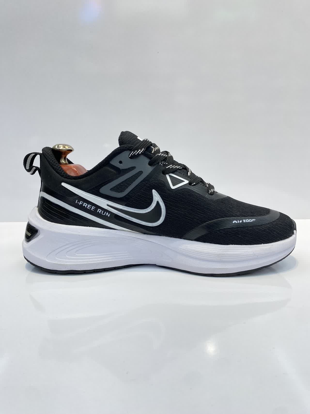 کتونی نایک زوم Air Zoom مشکی سفید — تصویر ۳