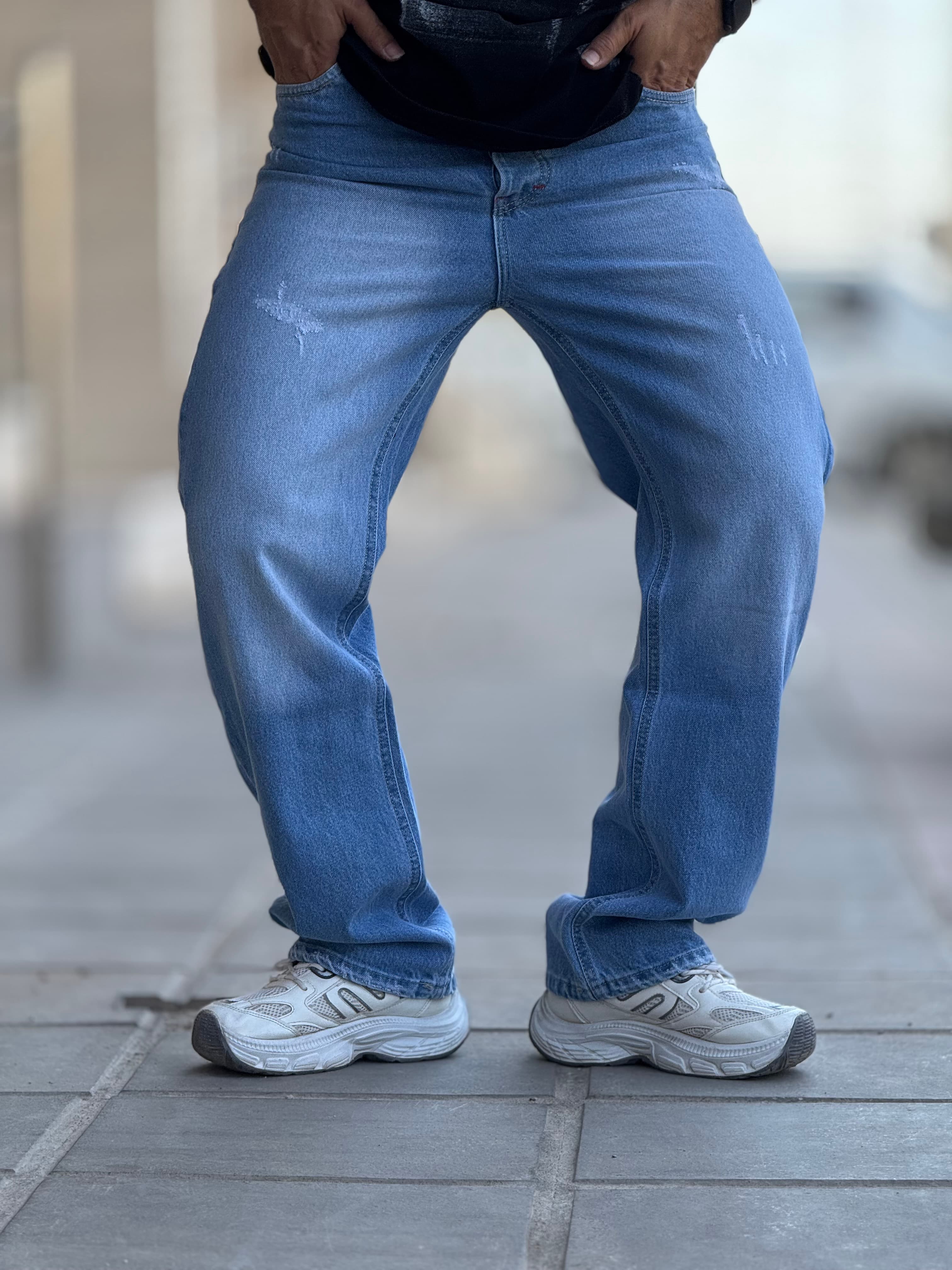 شلوار جین نیم بگ مردانی آبی روشن زاپدار