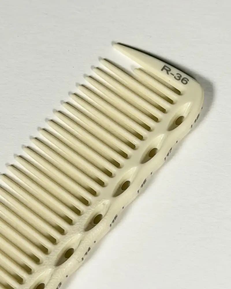شانه PRO LINE کد 36 سفید رزونال — تصویر ۴