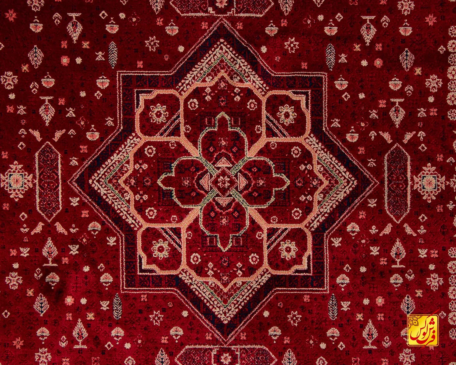 فرش کلاسیک 236 لاکی — تصویر ۴
