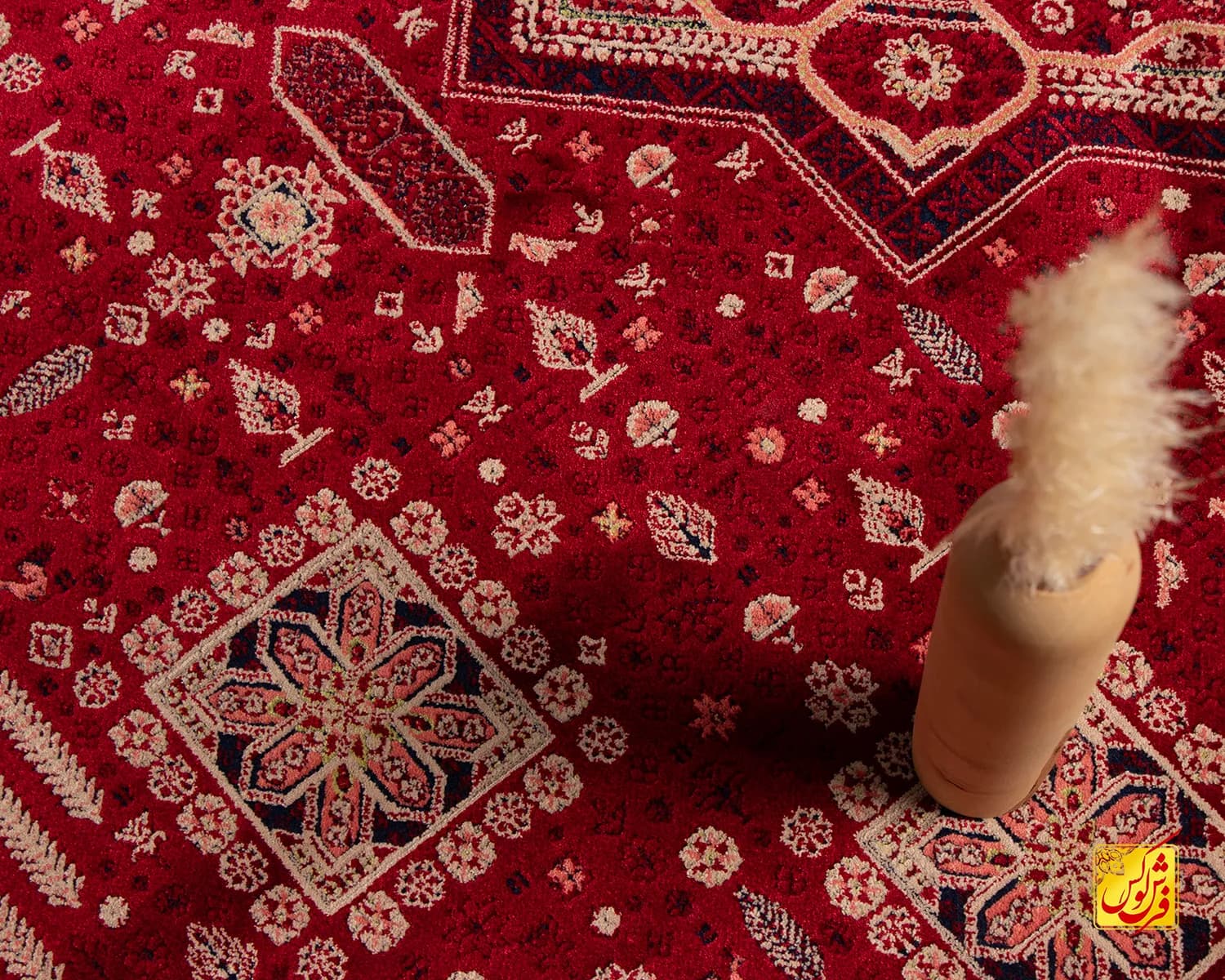 فرش کلاسیک 236 لاکی — تصویر ۳