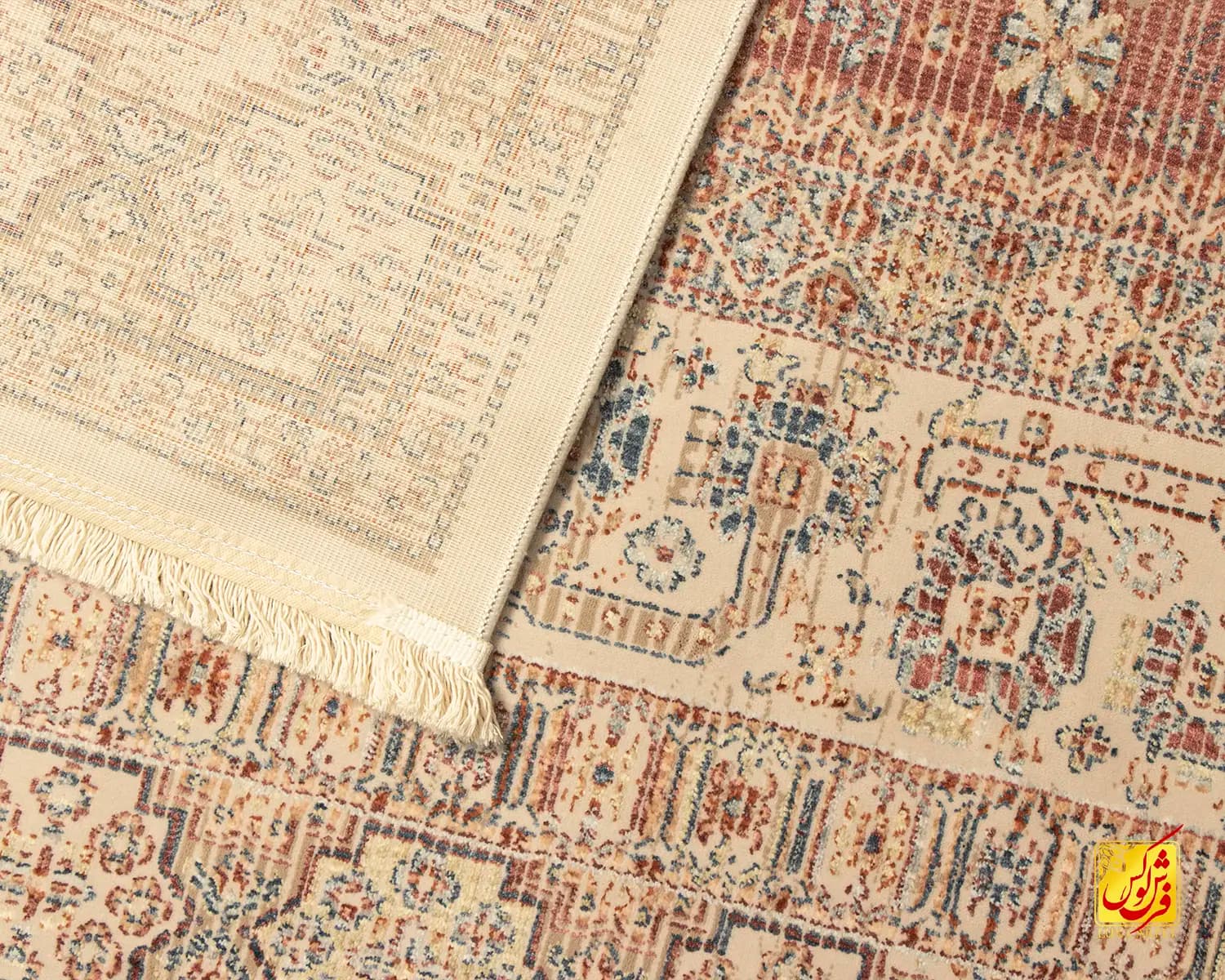 فرش وینتیج 8315LC گلبهی حاشیه کرم — تصویر ۶
