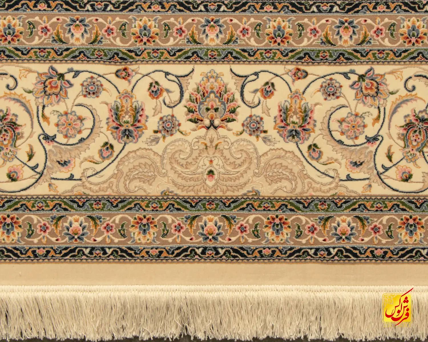 فرش کلاسیک کد 052_ رنگ 3020 خاکی — تصویر ۸