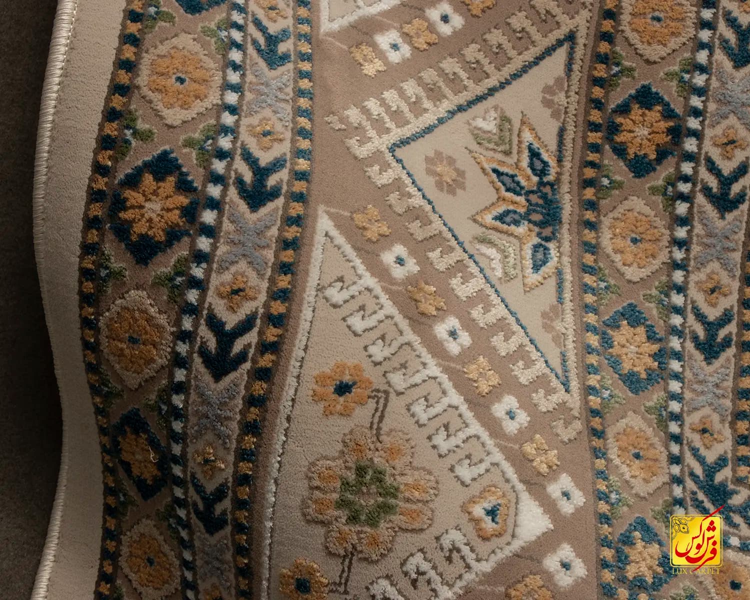 فرش وینتیج 75022 کرم — تصویر ۵