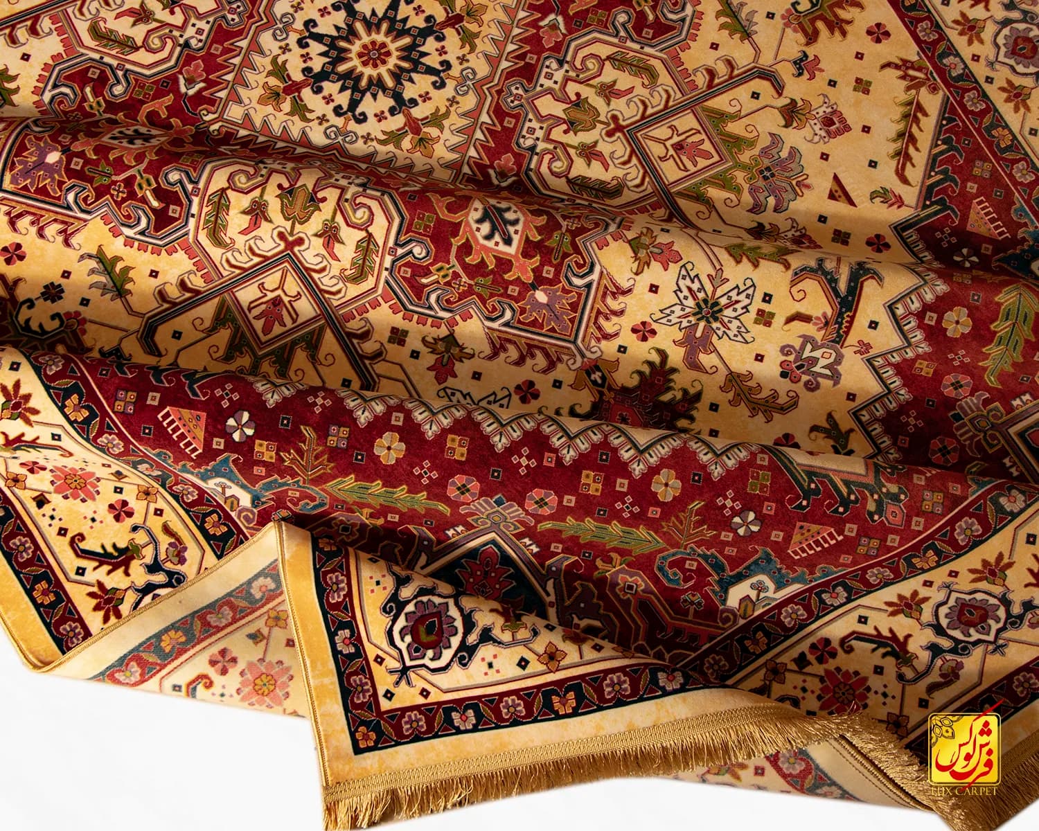 فرش ابریشم ماشینی T1090 کرم لاکی — تصویر ۳